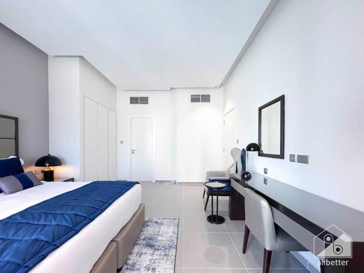 Luxury Stay At Damac Majestine With Balcony & Views 두바이 외부 사진