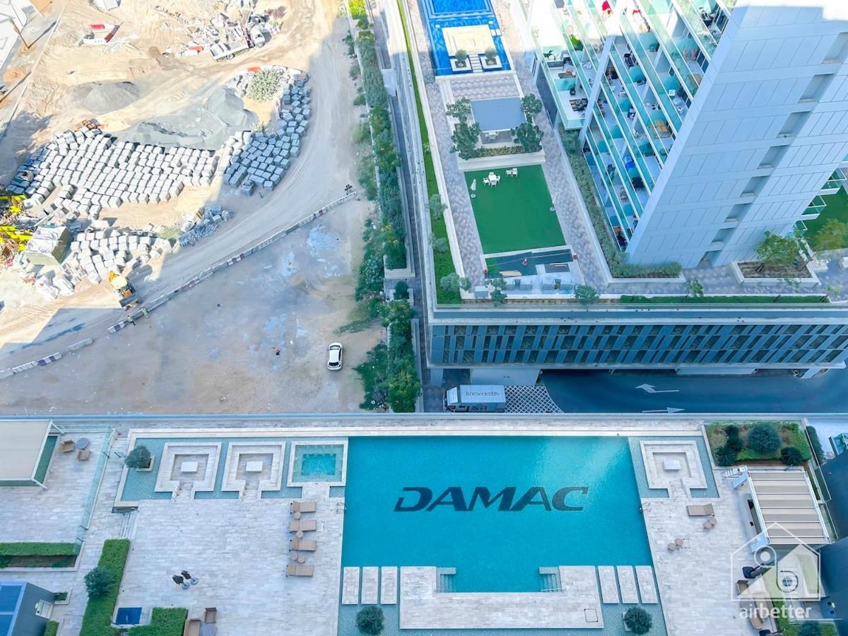 Luxury Stay At Damac Majestine With Balcony & Views 두바이 외부 사진